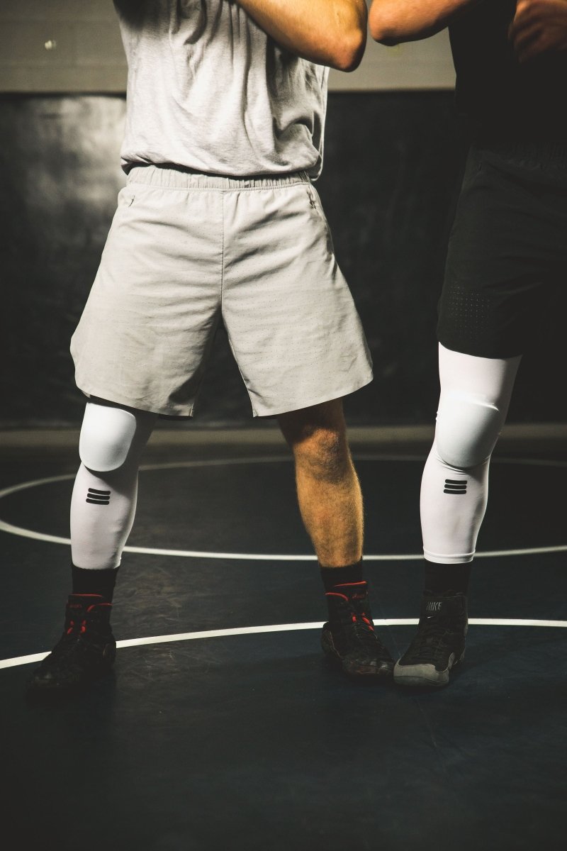 Cumulus Full-Length Padded Knee Sleeve (White)