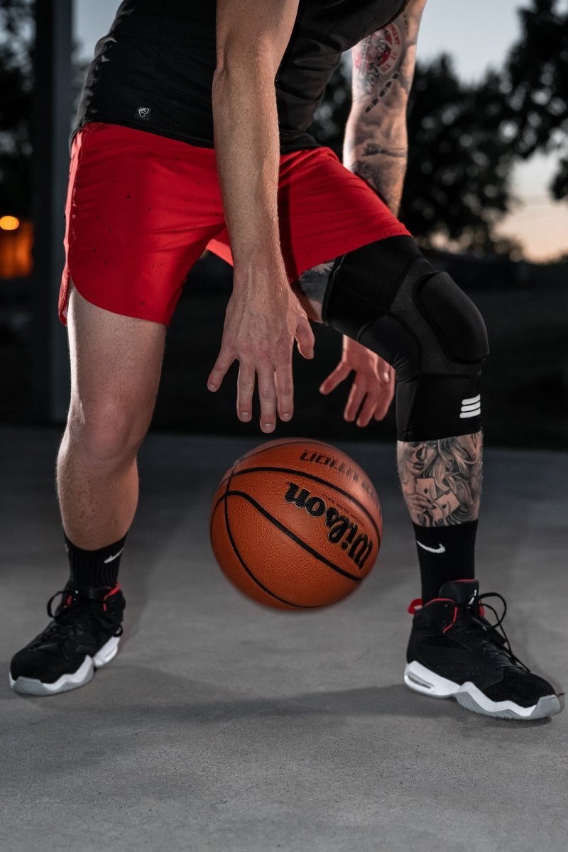 Cumulus Mid-Length Padded Knee Sleeve (Black)