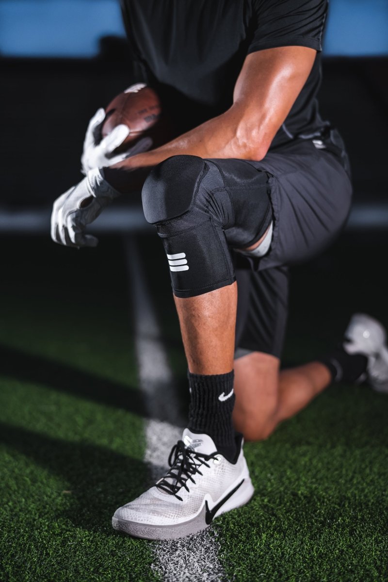 Cumulus Mid-Length Padded Knee Sleeve (Black)